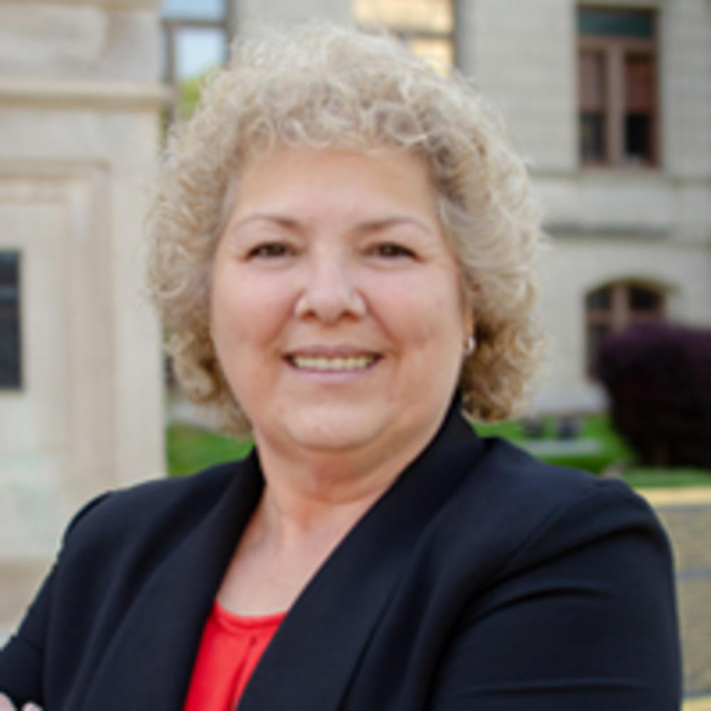 Photo of Lisa Sharpton